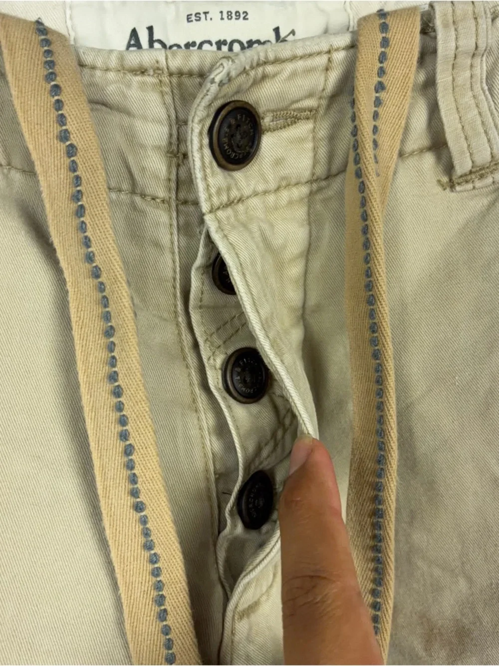Y2K Abercrombie and Fitch Cargo Shorts Mens Size 33 Cream White Utility Distress